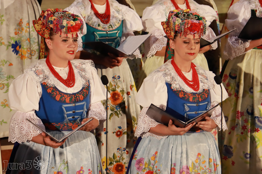 Fotorelacja: Zespół Pieśni i Tańca 