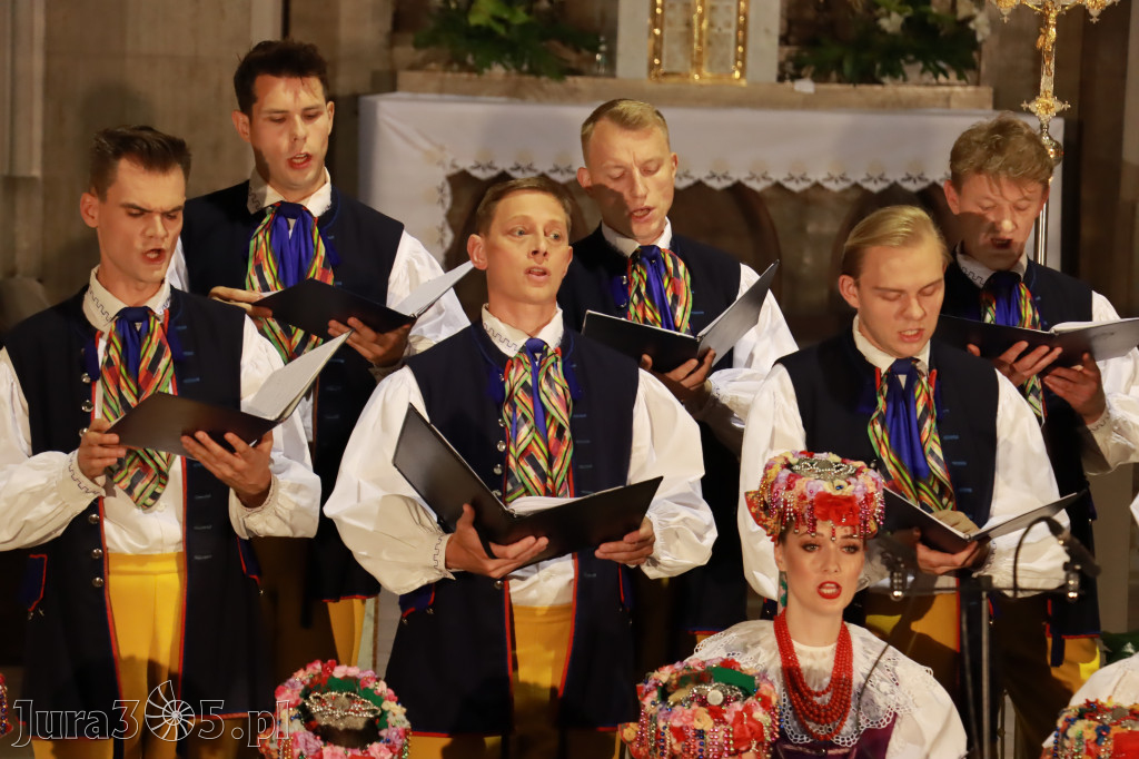 Fotorelacja: Zespół Pieśni i Tańca 