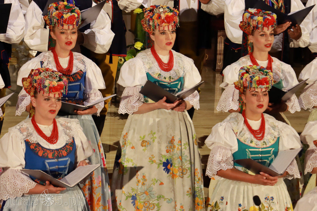 Fotorelacja: Zespół Pieśni i Tańca 
