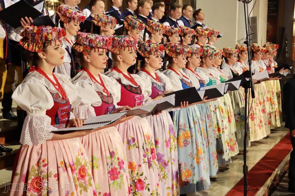 Fotorelacja: Zespół Pieśni i Tańca 