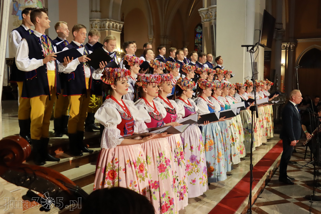 Fotorelacja: Zespół Pieśni i Tańca 