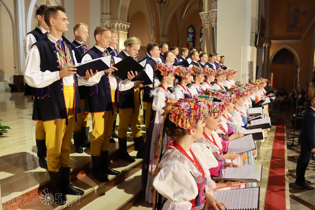 Fotorelacja: Zespół Pieśni i Tańca 