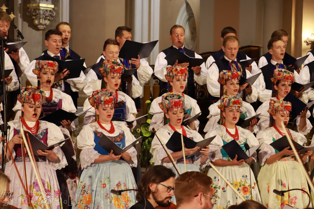 Fotorelacja: Zespół Pieśni i Tańca 