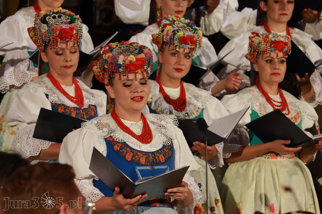 Fotorelacja: Zespół Pieśni i Tańca 
