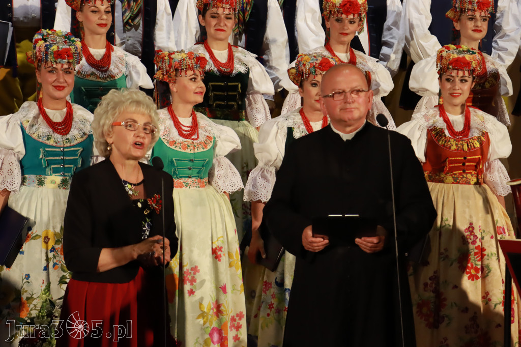 Fotorelacja: Zespół Pieśni i Tańca 