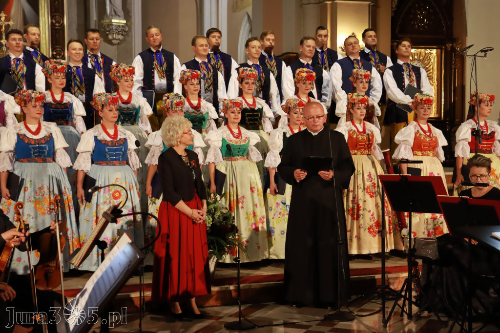 Fotorelacja: Zespół Pieśni i Tańca 
