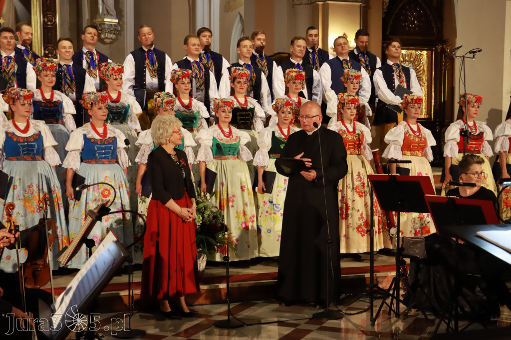 Fotorelacja: Zespół Pieśni i Tańca 