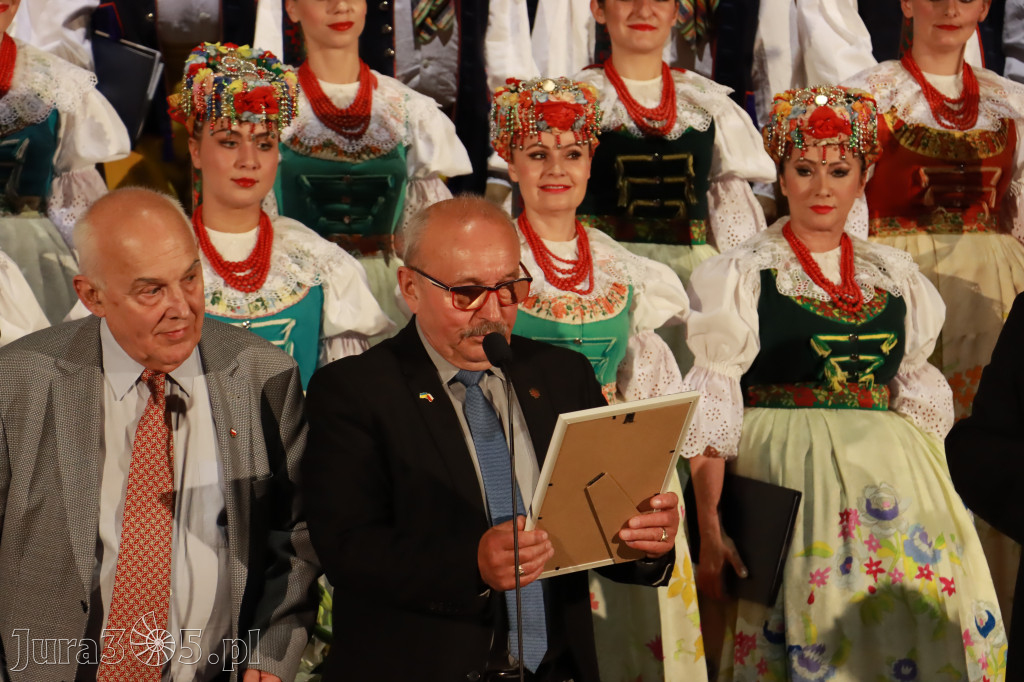 Fotorelacja: Zespół Pieśni i Tańca 