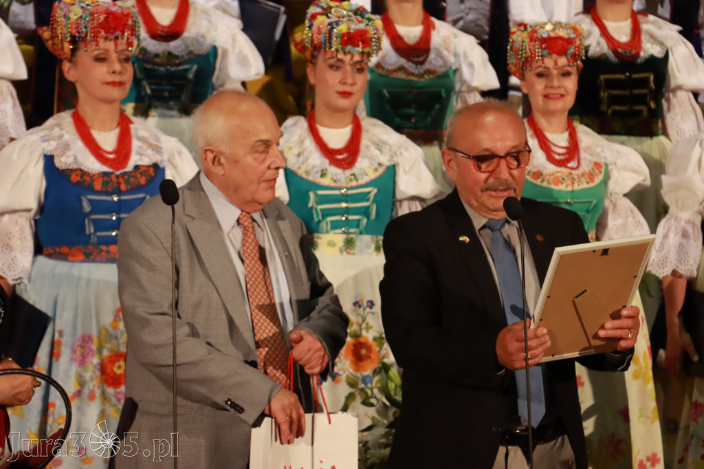 Fotorelacja: Zespół Pieśni i Tańca 