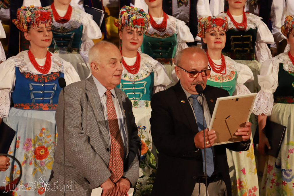 Fotorelacja: Zespół Pieśni i Tańca 