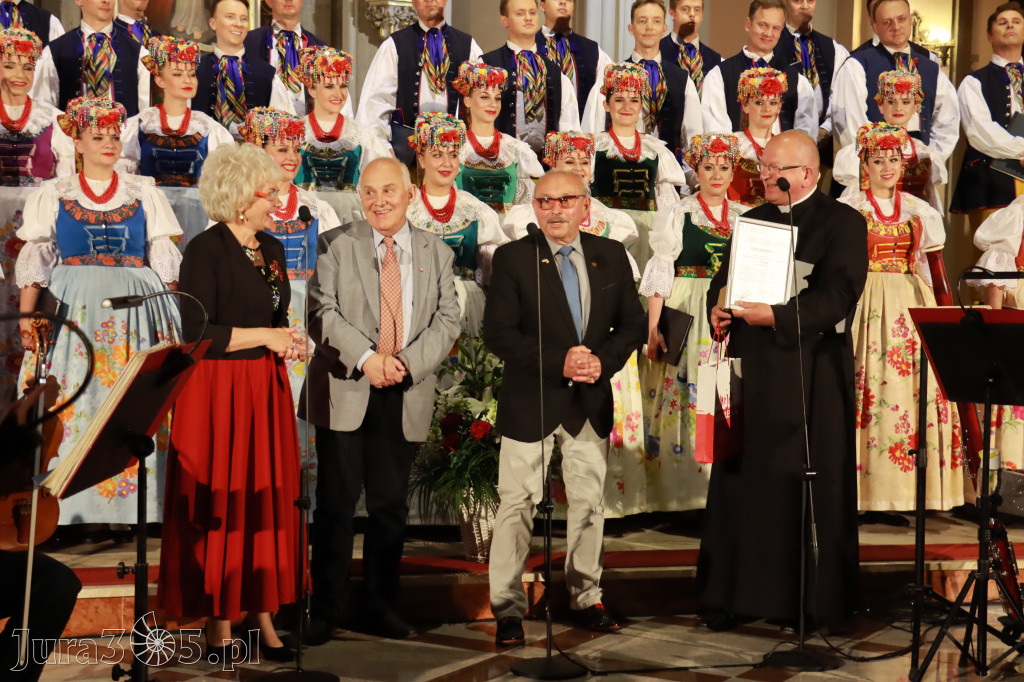 Fotorelacja: Zespół Pieśni i Tańca 