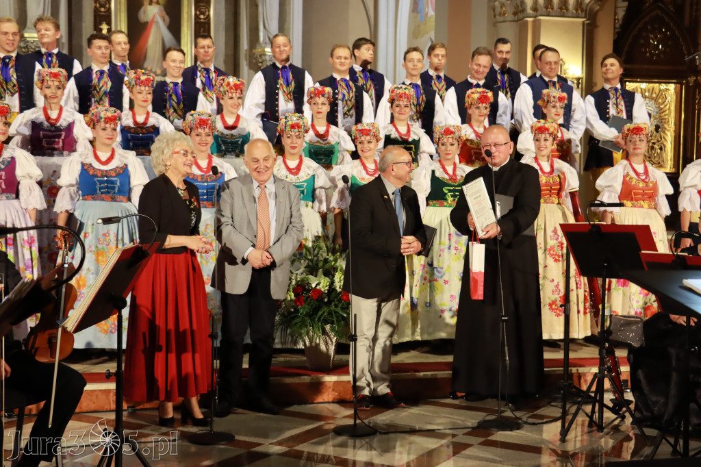 Fotorelacja: Zespół Pieśni i Tańca 