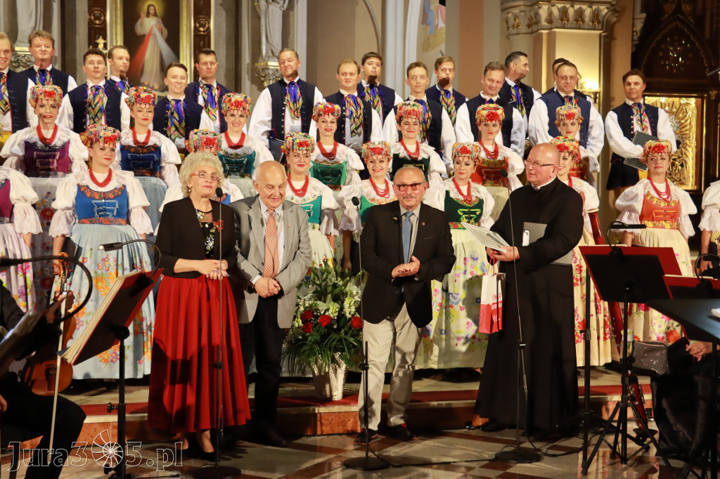 Fotorelacja: Zespół Pieśni i Tańca 
