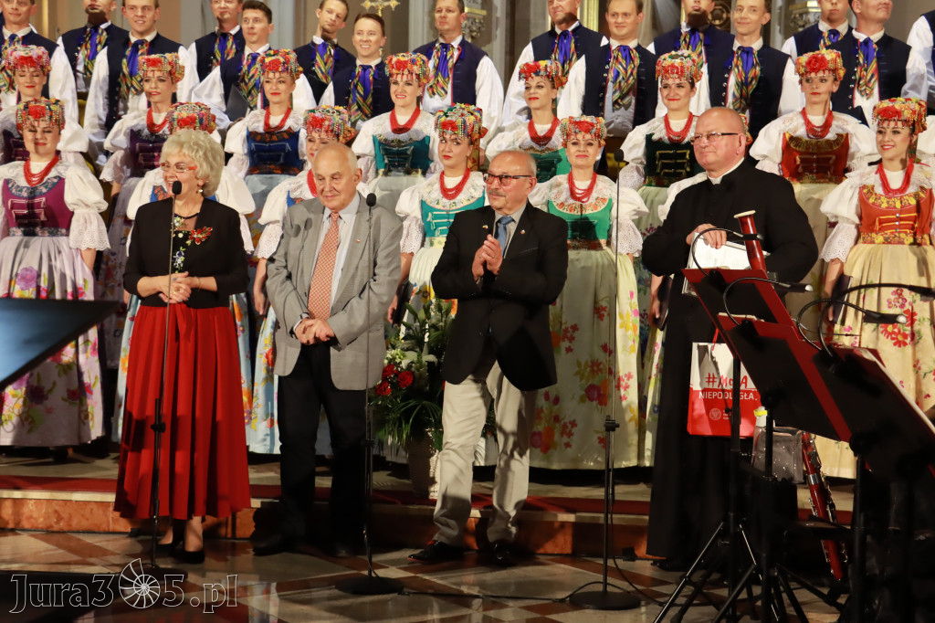 Fotorelacja: Zespół Pieśni i Tańca 