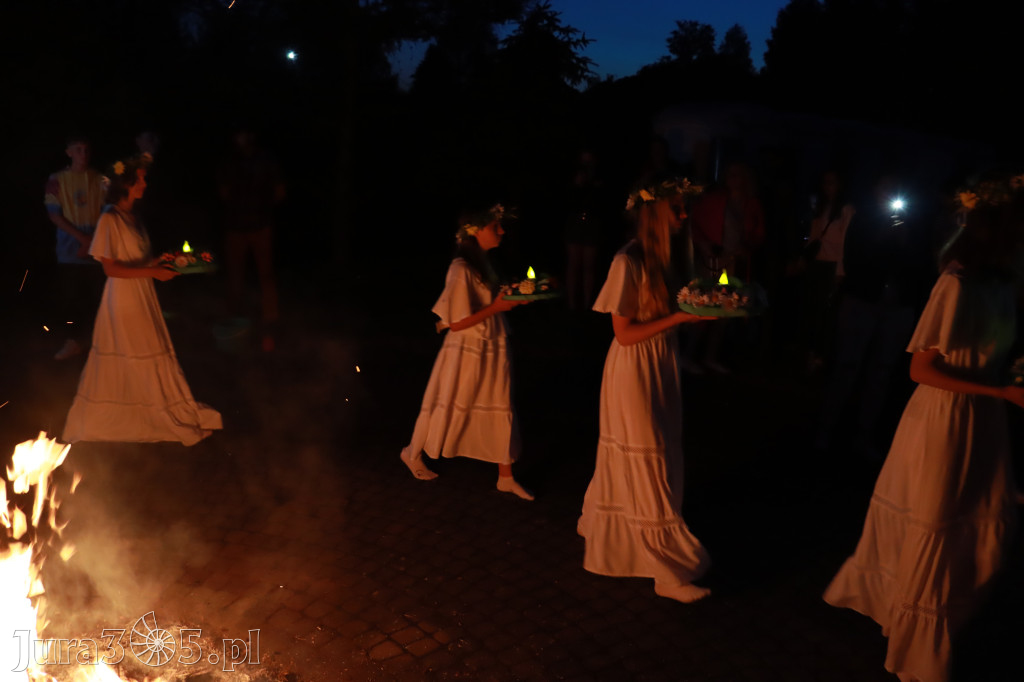 Fotorelacja Spektakl Wiankowy II - Kroczyckie Wianki 2023r.