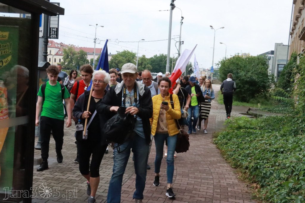 Fotorelacja: Wiec Donalda Tuska we Wrocławiu.