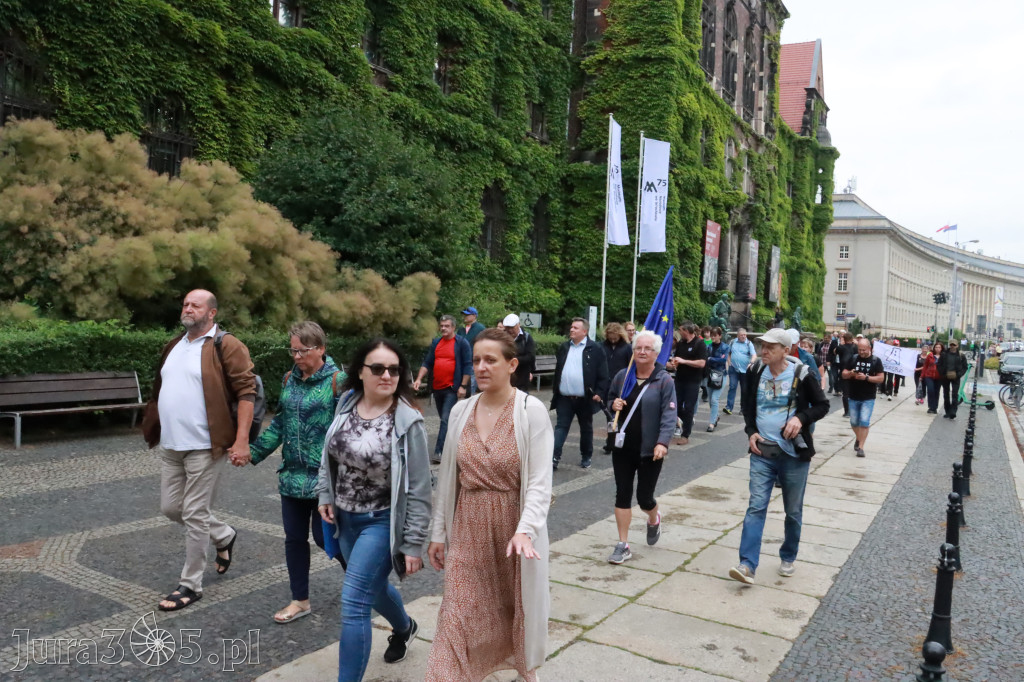 Fotorelacja: Wiec Donalda Tuska we Wrocławiu.