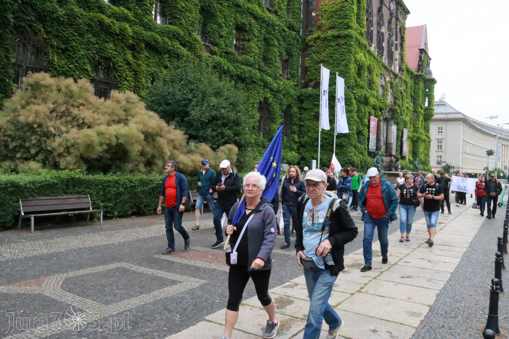 Fotorelacja: Wiec Donalda Tuska we Wrocławiu.