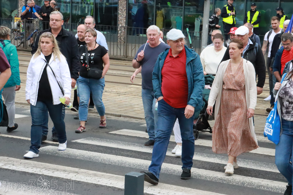 Fotorelacja: Wiec Donalda Tuska we Wrocławiu.