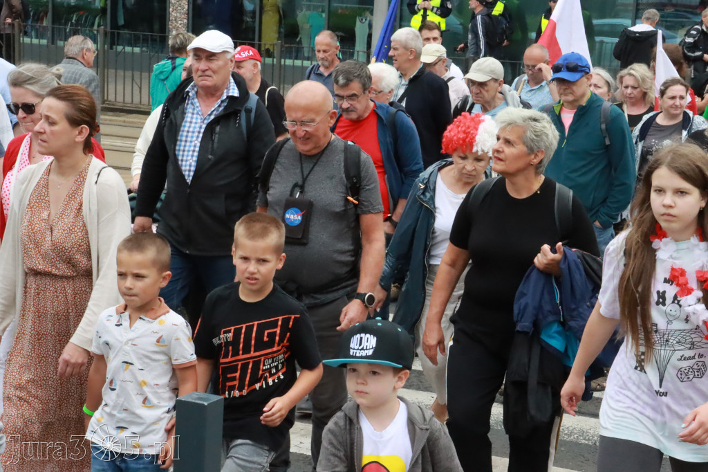 Fotorelacja: Wiec Donalda Tuska we Wrocławiu.