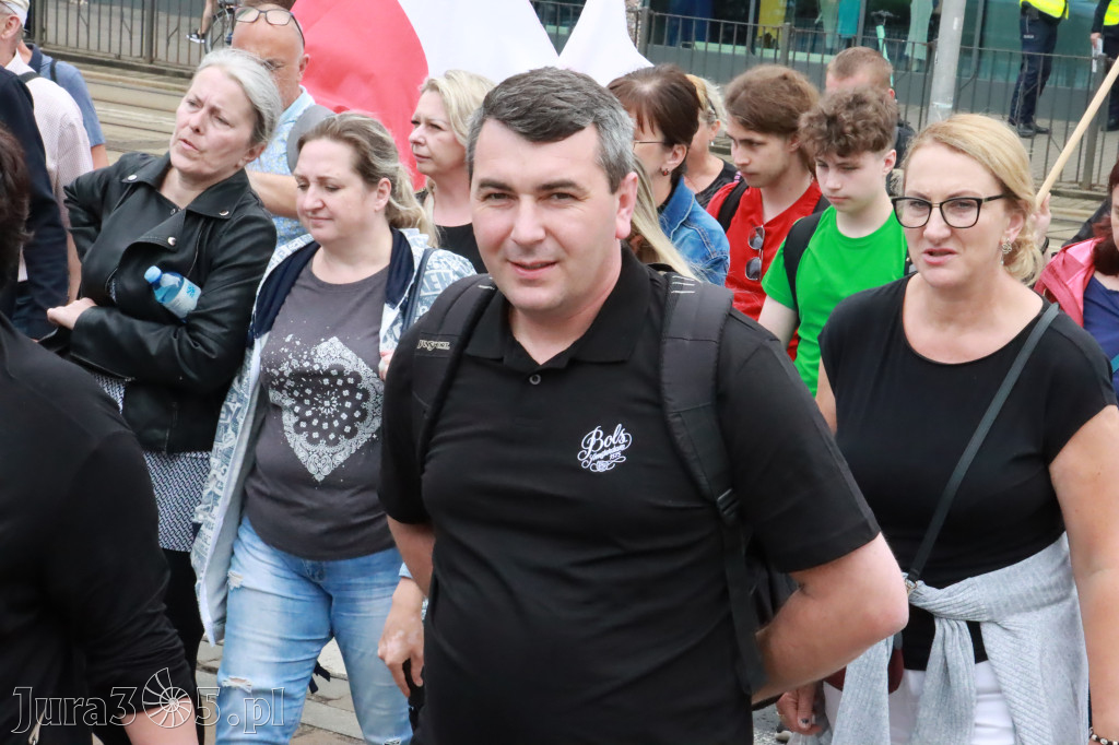 Fotorelacja: Wiec Donalda Tuska we Wrocławiu.