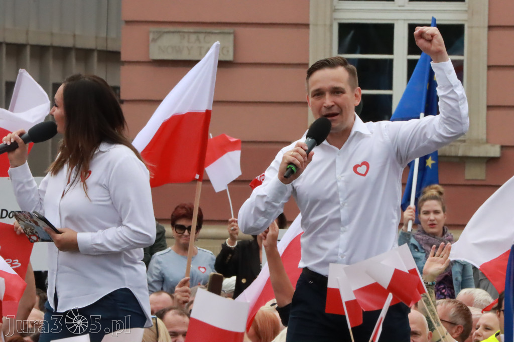 Fotorelacja: Wiec Donalda Tuska we Wrocławiu.