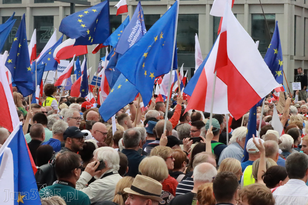 Fotorelacja: Wiec Donalda Tuska we Wrocławiu.