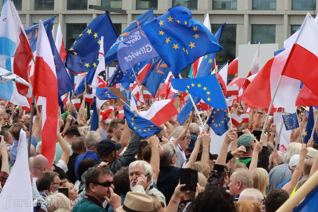 Fotorelacja: Wiec Donalda Tuska we Wrocławiu.