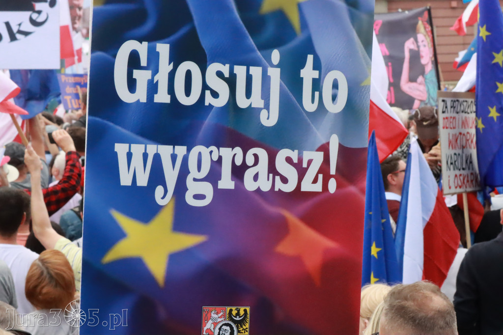 Fotorelacja: Wiec Donalda Tuska we Wrocławiu.