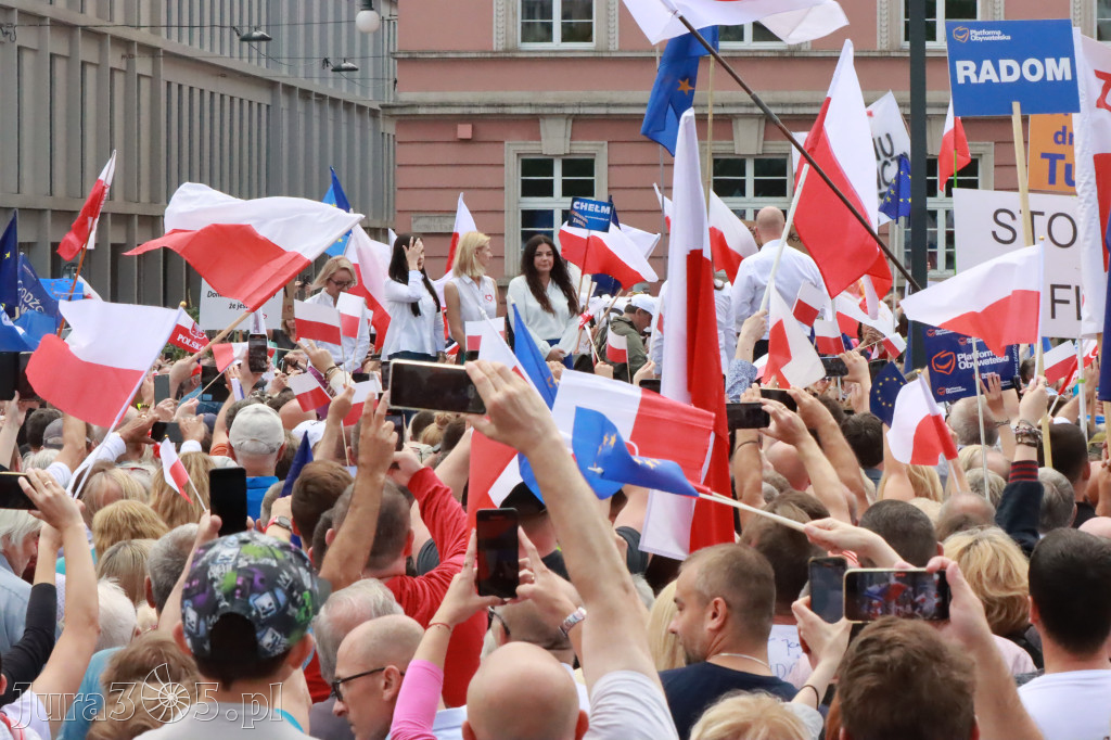 Fotorelacja: Wiec Donalda Tuska we Wrocławiu.
