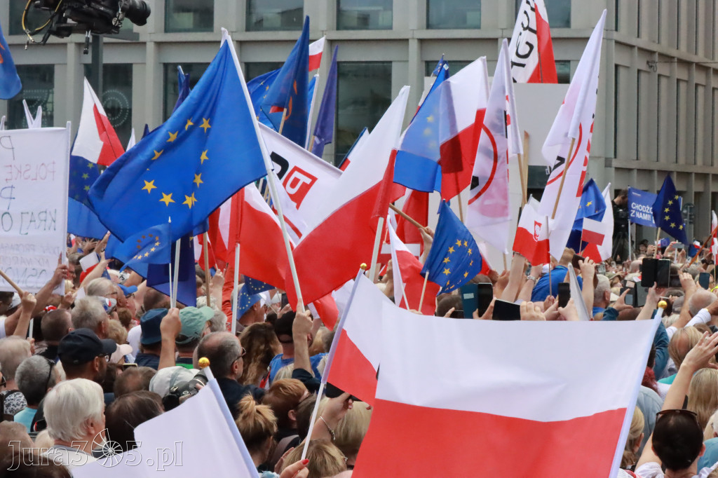 Fotorelacja: Wiec Donalda Tuska we Wrocławiu.