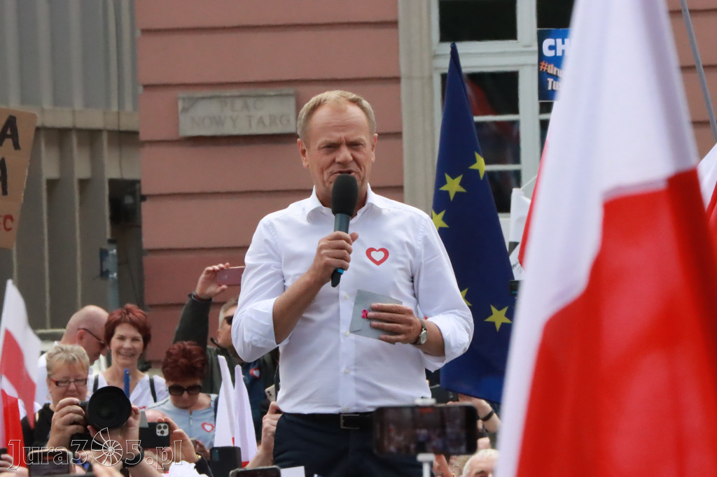 Fotorelacja: Wiec Donalda Tuska we Wrocławiu.