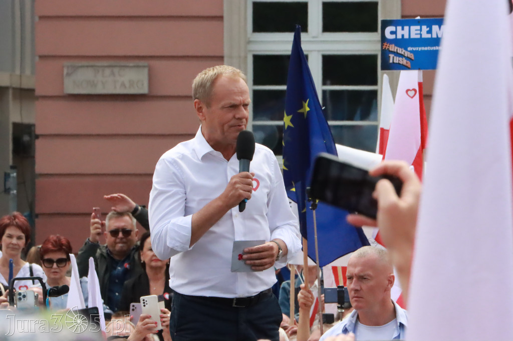 Fotorelacja: Wiec Donalda Tuska we Wrocławiu.