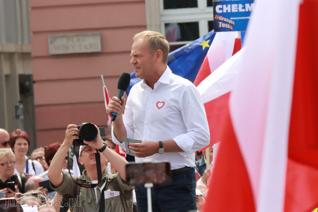 Fotorelacja: Wiec Donalda Tuska we Wrocławiu.