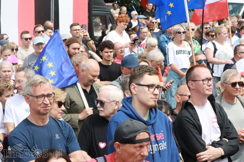 Fotorelacja: Wiec Donalda Tuska we Wrocławiu.