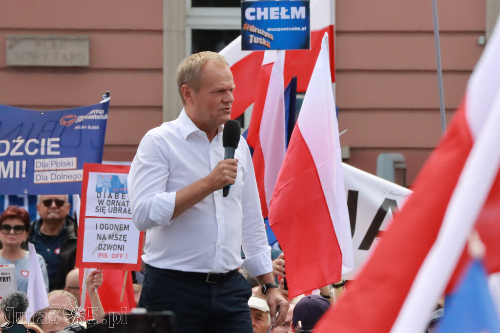 Fotorelacja: Wiec Donalda Tuska we Wrocławiu.