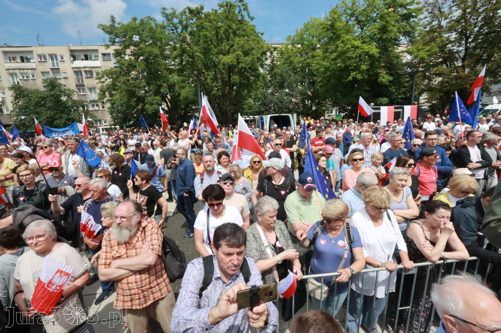 Fotorelacja: Wiec Donalda Tuska we Wrocławiu.