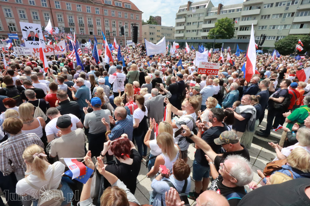 Fotorelacja: Wiec Donalda Tuska we Wrocławiu.