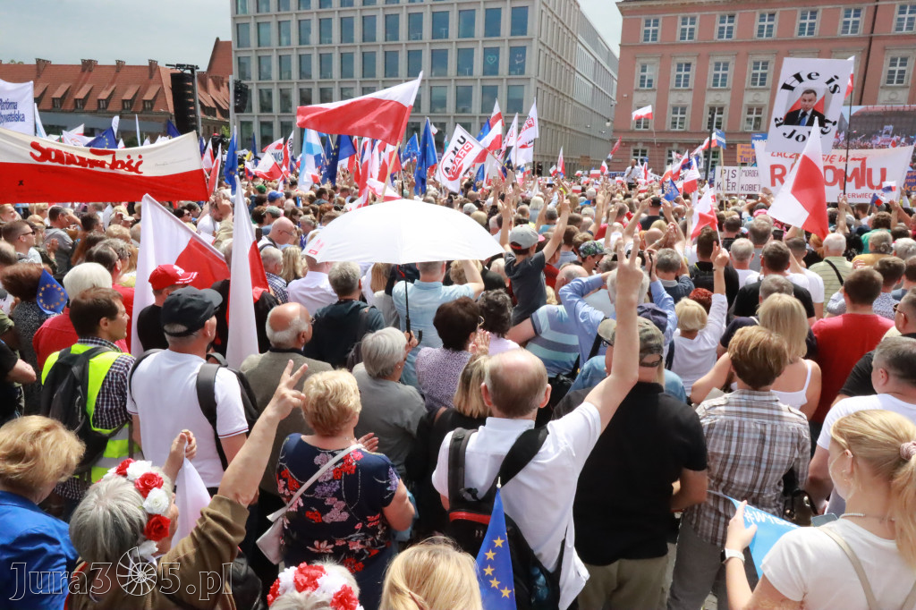 Fotorelacja: Wiec Donalda Tuska we Wrocławiu.