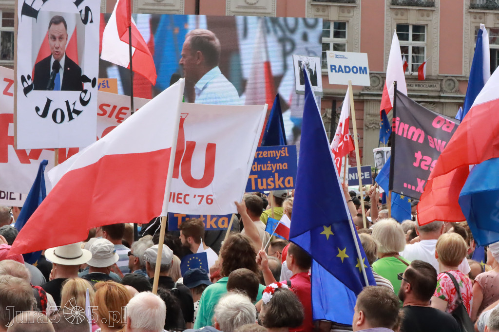 Fotorelacja: Wiec Donalda Tuska we Wrocławiu.