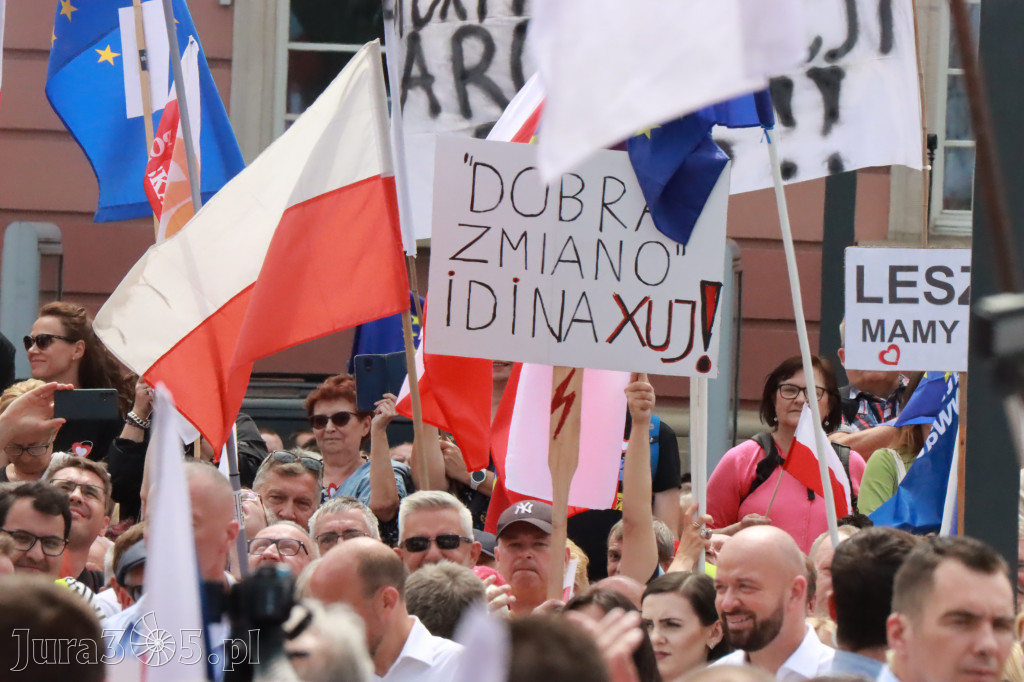 Fotorelacja: Wiec Donalda Tuska we Wrocławiu.