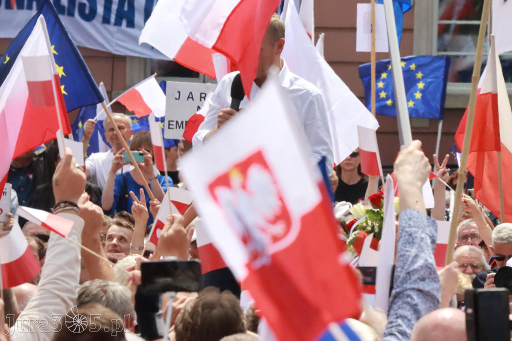 Fotorelacja: Wiec Donalda Tuska we Wrocławiu.