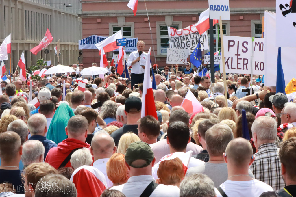 Fotorelacja: Wiec Donalda Tuska we Wrocławiu.