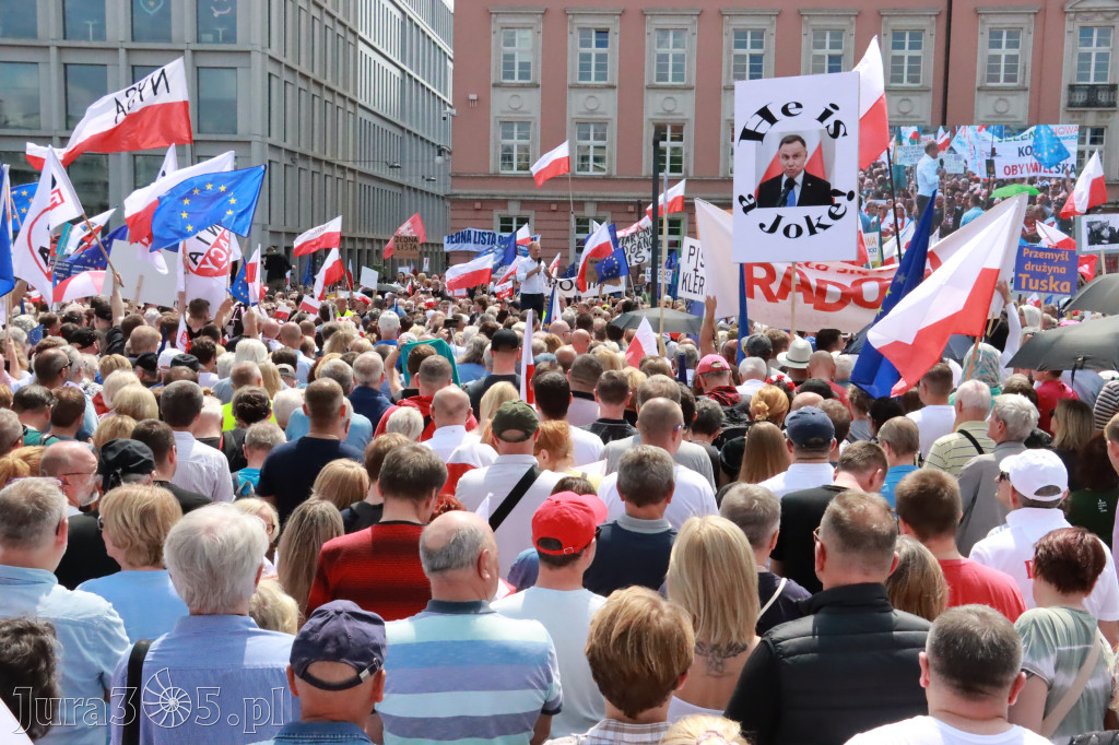 Fotorelacja: Wiec Donalda Tuska we Wrocławiu.