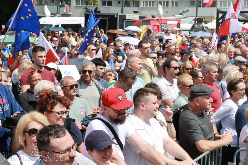 Fotorelacja: Wiec Donalda Tuska we Wrocławiu.