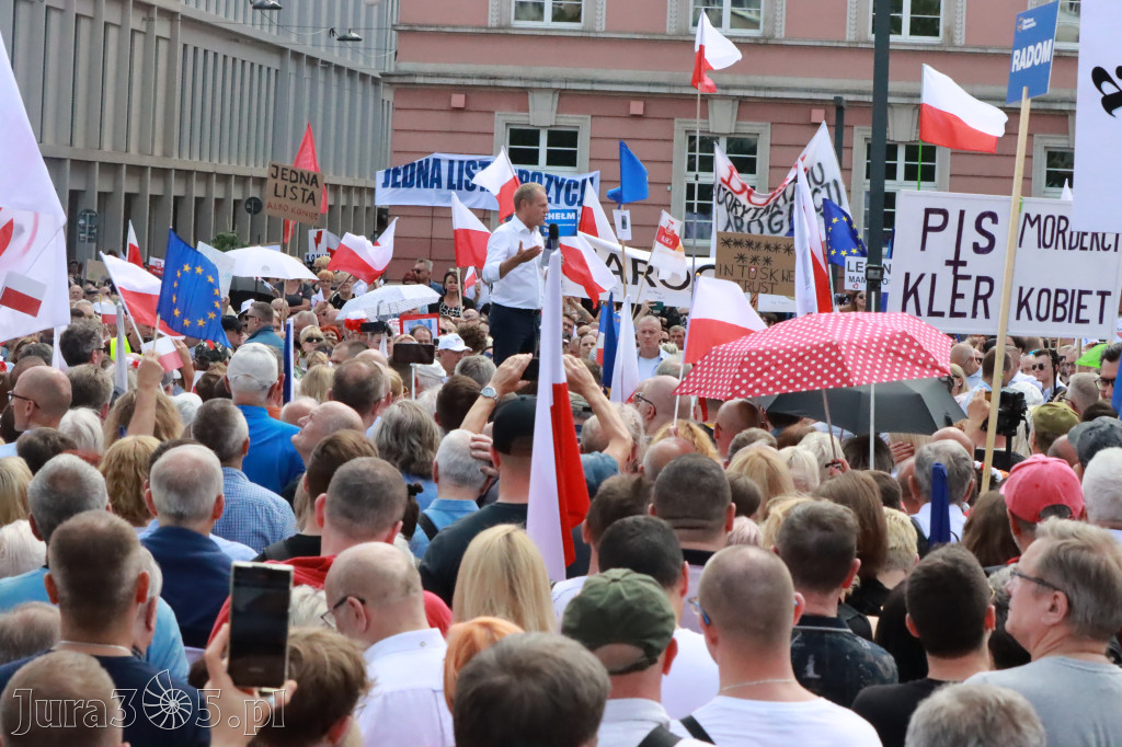 Fotorelacja: Wiec Donalda Tuska we Wrocławiu.