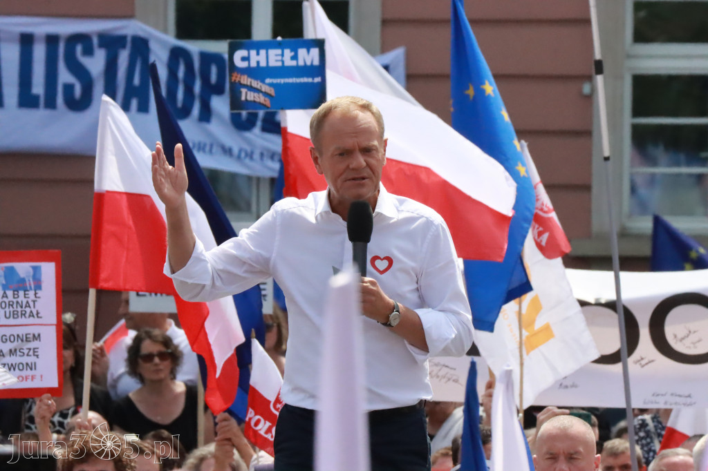 Fotorelacja: Wiec Donalda Tuska we Wrocławiu.