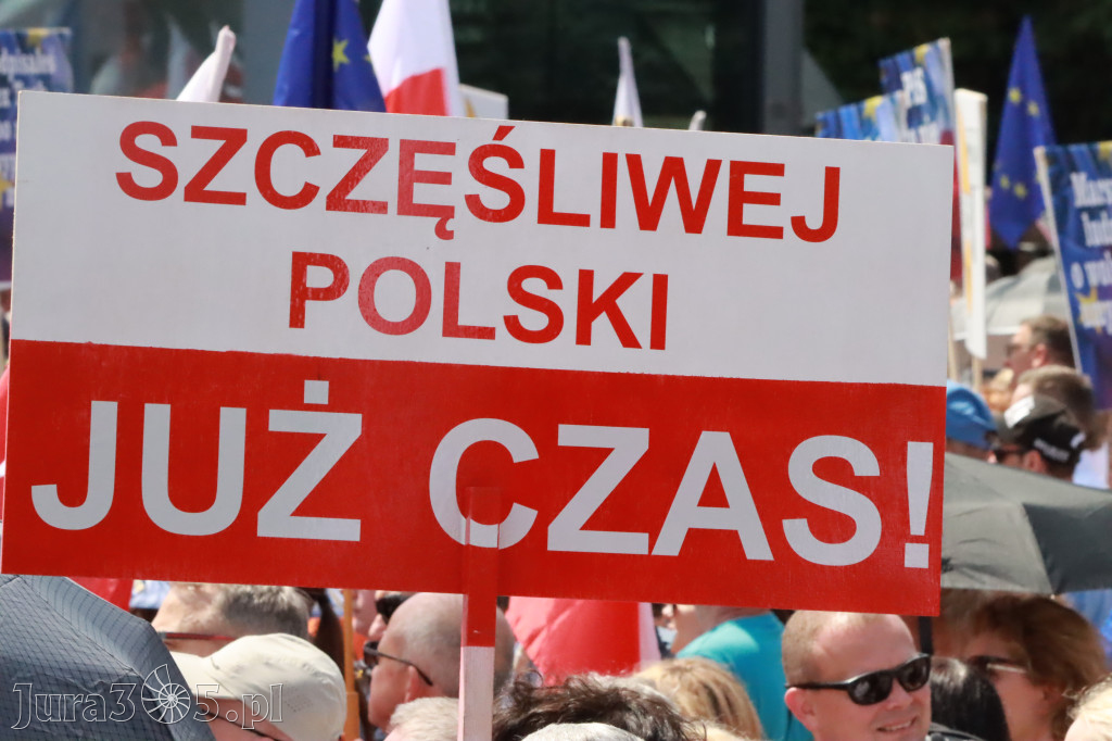 Fotorelacja: Wiec Donalda Tuska we Wrocławiu.