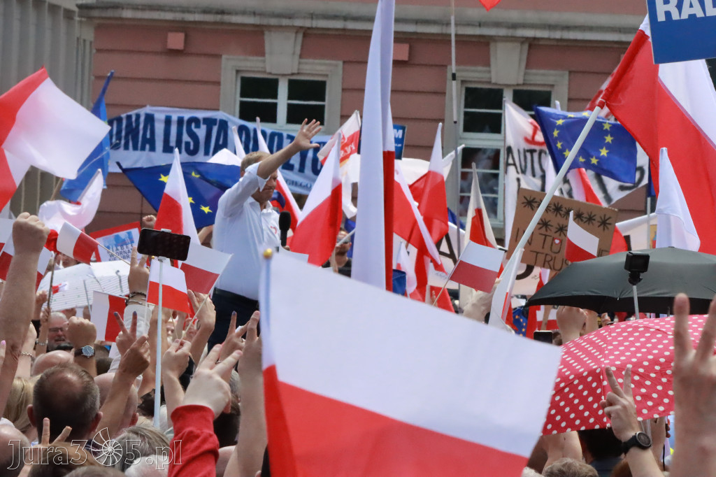 Fotorelacja: Wiec Donalda Tuska we Wrocławiu.