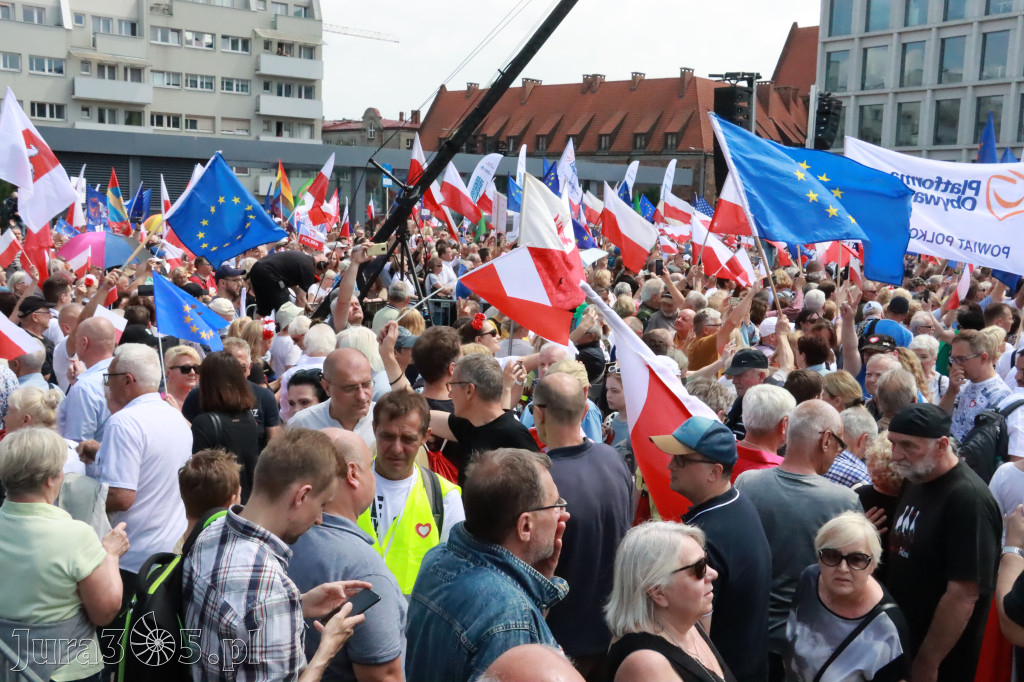 Fotorelacja: Wiec Donalda Tuska we Wrocławiu.